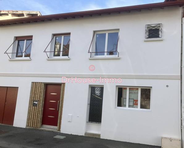 Immeuble à vendre 8 pièces de 146 m²