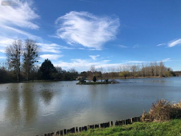 Chalet à vendre à Saint-Georges-sur-Arnon dans l'Indre (36100), ref : 11813/1503