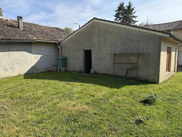 VALENCE EN POITOU