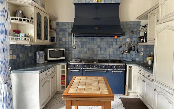 Maison à vendre    3 pièces •  Romegoux