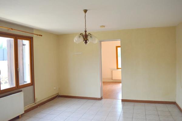 Maison à vendre 4 pièces SAINT VALLIER (71)