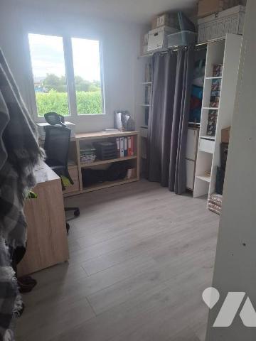 Maison à Vendre à Saint-Palais (18110) en Cher (18)

Cette maison, construite en 2009, s'éten...