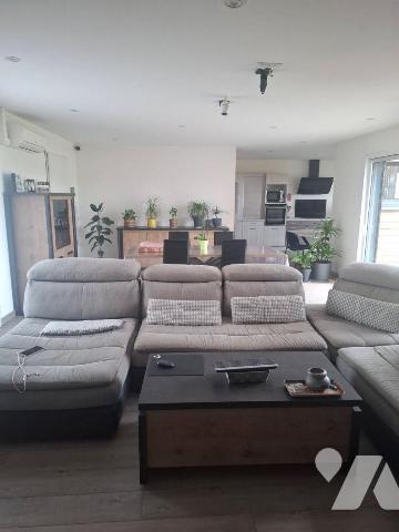 Maison à Vendre à Saint-Palais (18110) en Cher (18)

Cette maison, construite en 2009, s'éten...