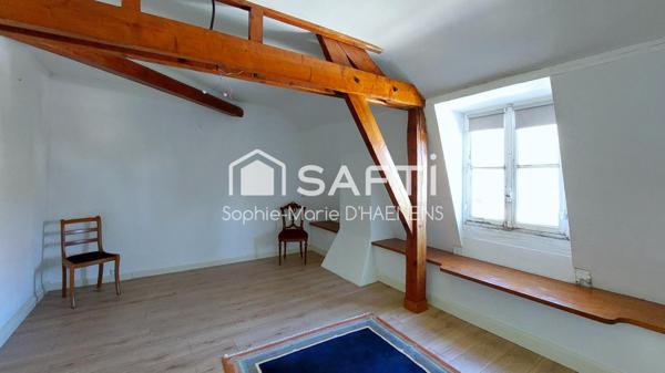 Maison de caractère et sa grange