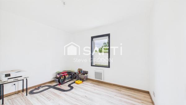 Maison coup de cœur avec garage pro récent !