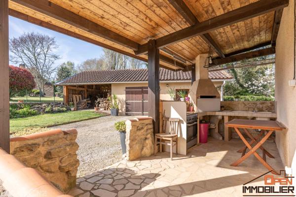 Belle maison de village avec piscine