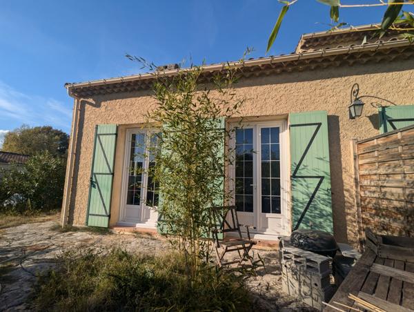 Entraigues-sur-la-Sorgue (84320) Belle maison avec fort potentiel