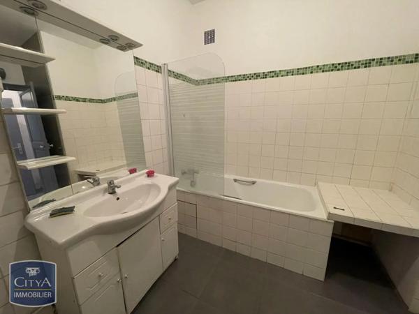 Appartement à louer 3 pièces 62.3m²