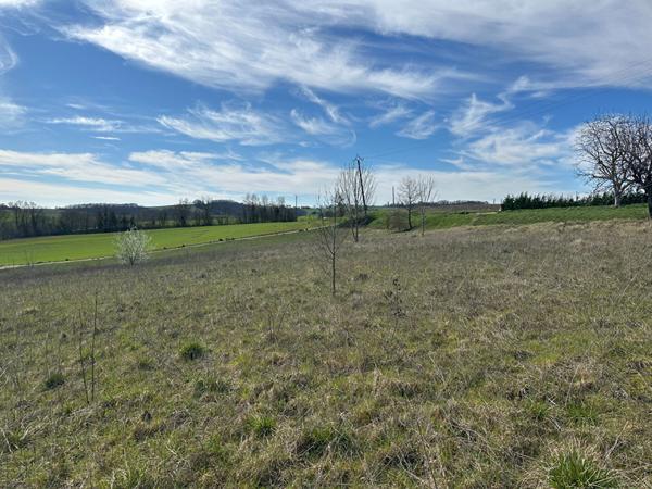 Terrain à batir à vendre à Augnax 2500 m²