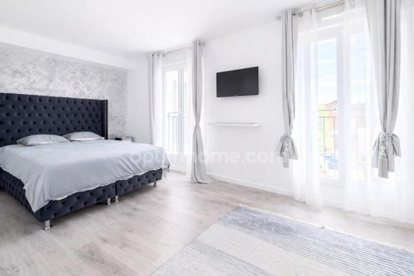 93150 - LE BLANC-MESNIL – DUPLEX – DOUBLE JARDIN – TERRASSES – PARKING SÉCURISÉ