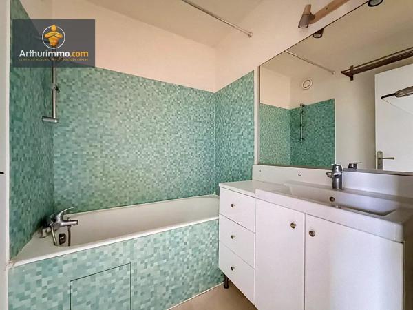 Vente                                                      Appartement
                        
                     2 pièces                      51 m2                     à Eaubonne