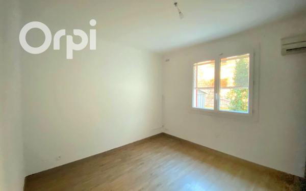 Maison à vendre    4 pièces •  Saint-Martin-de-Crau