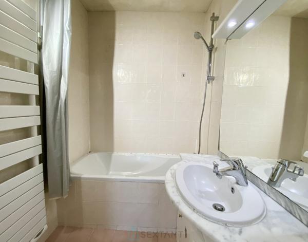 Nanterre - Appartement 76 m2 balcon dernier étage 3 chambres parking cave