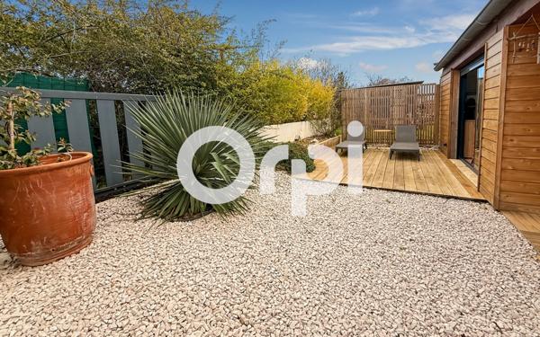 Maison à vendre    9 pièces • 220 m2 Villeneuve-lès-Maguelone