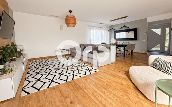 Maison à vendre    9 pièces • 220 m2 Villeneuve-lès-Maguelone