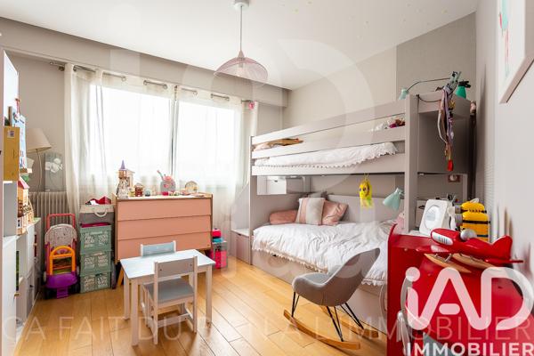 Appartement à vendre 4 pièces 98 m² Paris 16