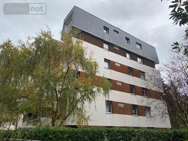 Appartement à vendre à Courbevoie dans les Hauts-de-Seine (92400), ref : 92010-1311