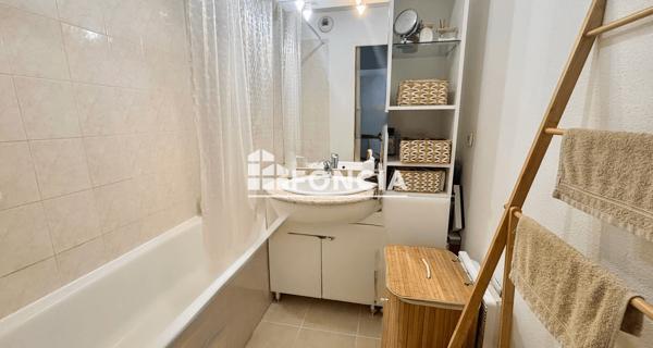 À vendre Appartement 2 pièces 43.74 m² - Saint-laurent-du-var 06700