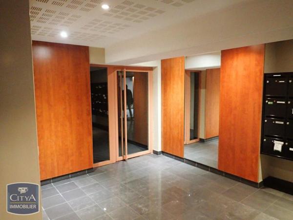 Appartement à louer 1 pièce 30.41m²