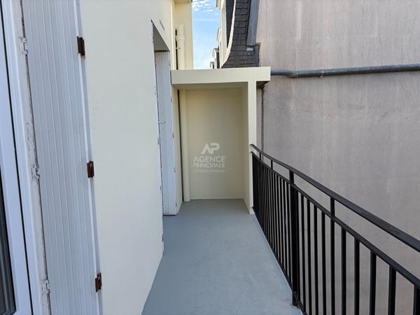 Appartement 3 pièce(s) 53.3m2 €350 000 ** - Référence 4661