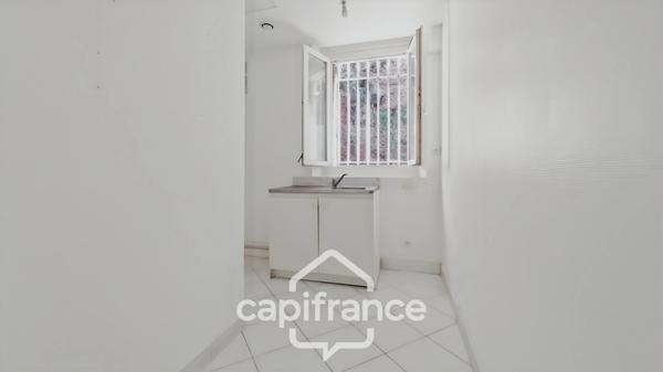 Bas de Montreuil-A vendre appartement 49 m2-3 pièces-Jardin-4 caves-8 mn à pied RER A-8 mn métro Lignes 1 et 9