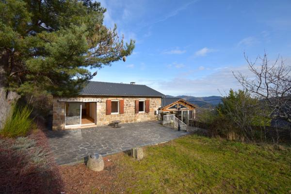 Maison à vendre 6 pièces SAINT AGREVE (07)