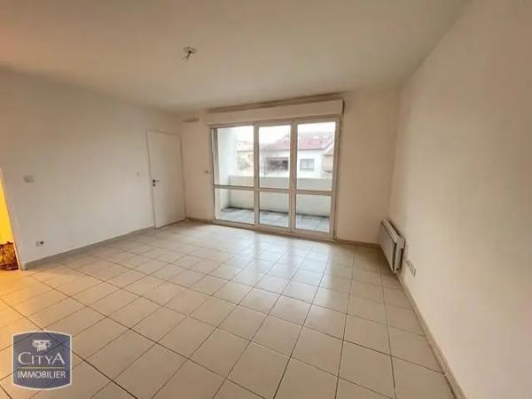 Appartement à louer 2 pièces 38.5m²