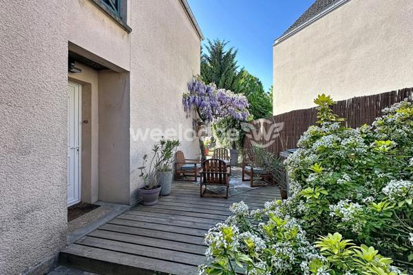 Maison à vendre 6 pièces de 114 m² à Jouy-le-Moutier