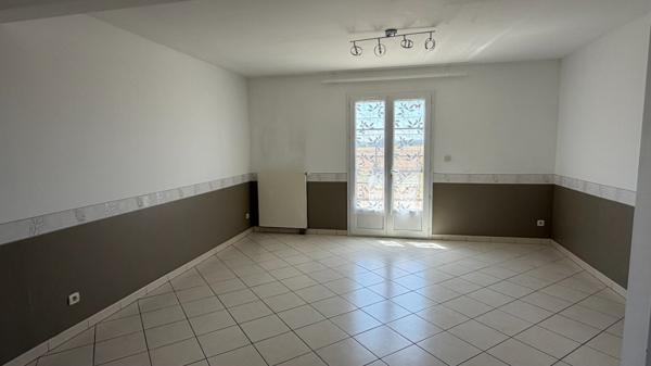 PAVILLON SEJOUR + QUATRE CHAMBRES