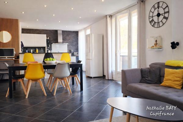 T3/T4 de 81m²- Grande pièce à vivre de 42m², modularité et confort : une opportunité à saisir - Centre à pied