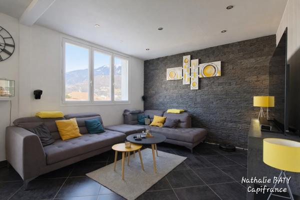 T3/T4 de 81m²- Grande pièce à vivre de 42m², modularité et confort : une opportunité à saisir - Centre à pied