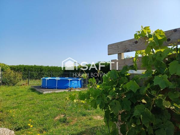 A 20 minutes du Mont Saint Michel ou encore 20 minutes de FOUGERES, très belle longère non mitoyenne....