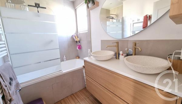 Maison à vendre  5 pièces - 92,80 m2 L ISLE ADAM - 95