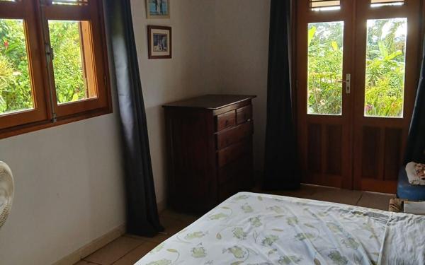 Maison à vendre    3 pièces •  Sainte-Rose