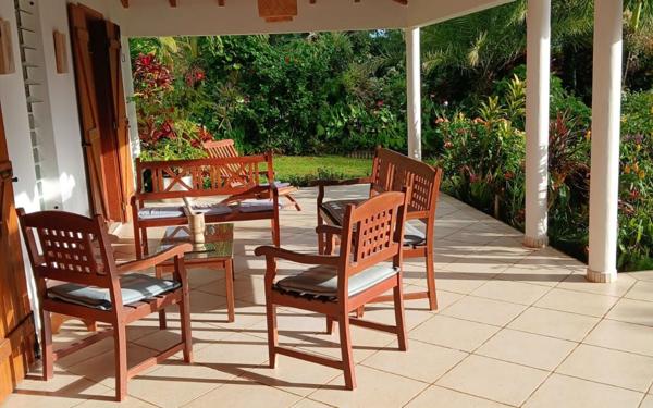 Maison à vendre    3 pièces •  Sainte-Rose