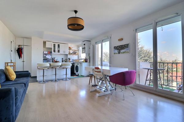 Appartement Colombes 3 pièce(s) 65 m2