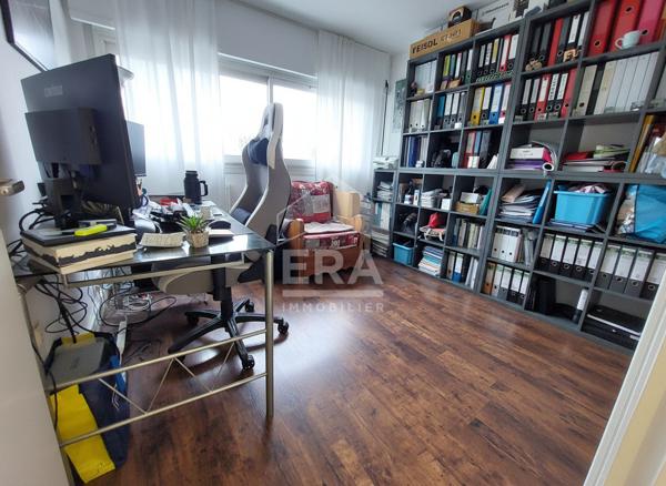 Appartement Combs La Ville 5 pièce(s)