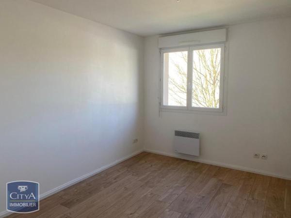 Appartement à louer 2 pièces 55.03m² Sainte-Menehould (51800)