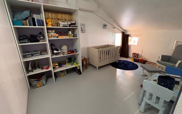 Maison à vendre    5 pièces • 176 m2 Case-Pilote