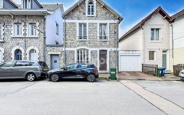 Maison à vendre    5 pièces • 98,64 m2 Limoges