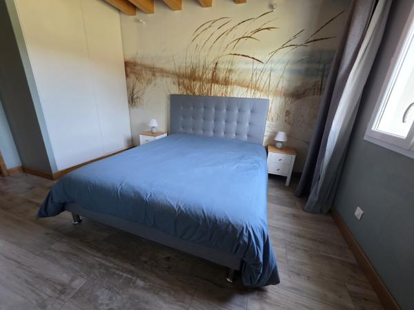 Maison
         6 pièces
        - 139 m² 470 000 € *