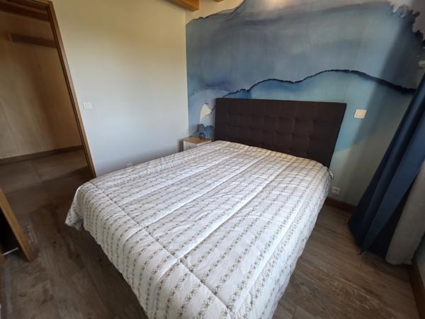 Maison
         6 pièces
        - 139 m² 470 000 € *