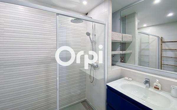 Appartement à vendre    3 pièces • 71,40 m2 Cogolin