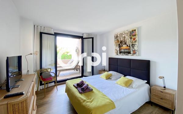 Appartement à vendre    3 pièces • 71,40 m2 Cogolin