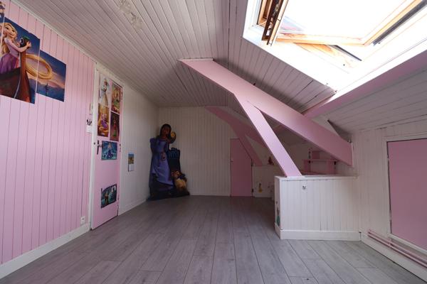 Maison sur sous-sol 3 chambres + 1 bureau+ entrepôt  Marzy, 5 minutes de Nevers, artisan, activité indépendante