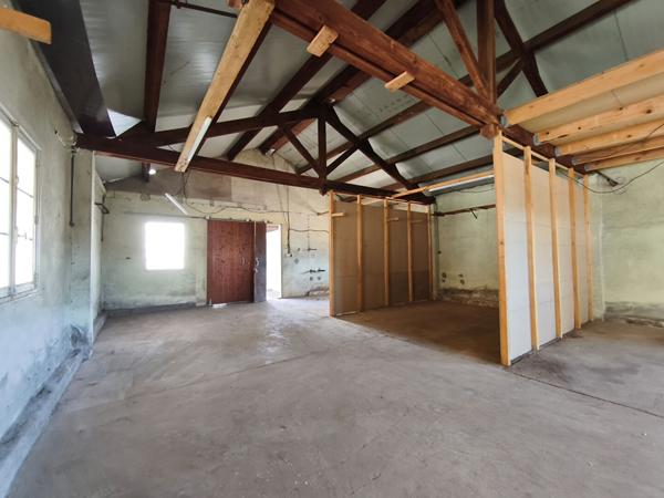 Maison sur sous-sol 3 chambres + 1 bureau+ entrepôt  Marzy, 5 minutes de Nevers, artisan, activité indépendante