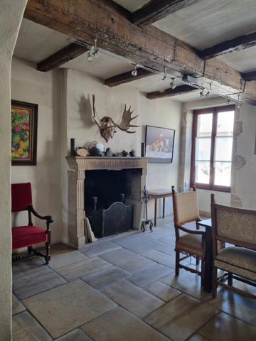 Immobilier Châteauneuf-sur-Cher (18190) – Propriété 316m2 – 378 000 €