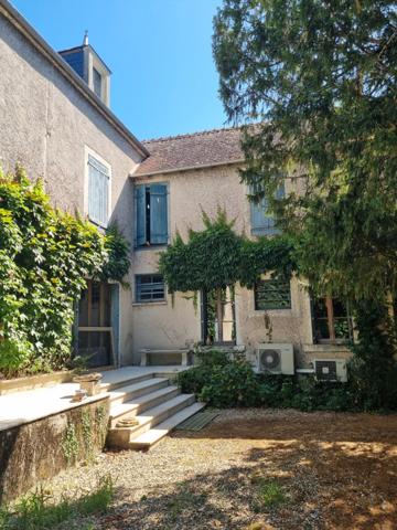 Immobilier Châteauneuf-sur-Cher (18190) – Propriété 316m2 – 378 000 €