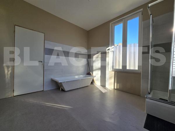 Appartement 5 pièce(s) 132 m2