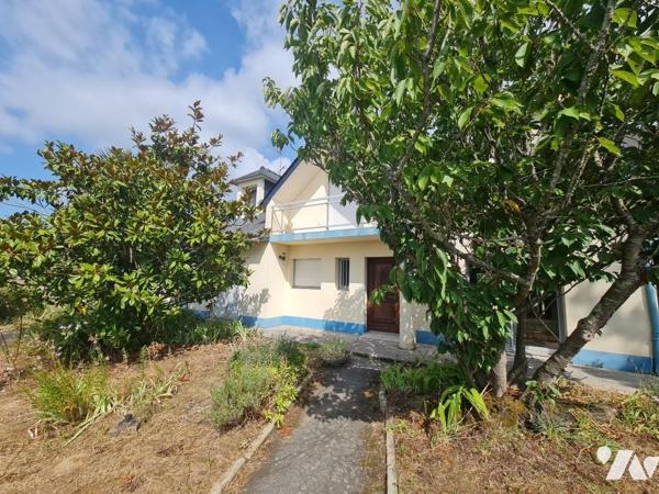 Commerces et commodités à pied - Spacieuse maison familliale avec grand terrain divisible